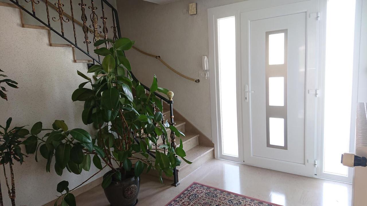 Logement Entier: Route Des Vins.Wintzenheim Apartment Luaran gambar